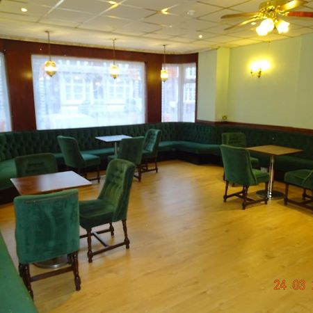 Aa Central Hotel 黑潭 外观 照片